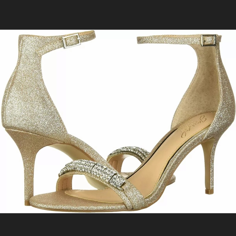 NWOT Badgley Mischka Jewel Randy gold size 8.5